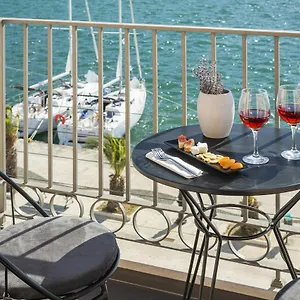 Apart-hotel Marina, Argostoli (Kefalonia)